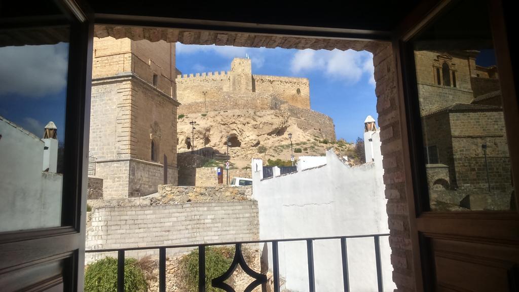 Hospederia Castillo De Alcaudete Guest House ห้อง รูปภาพ