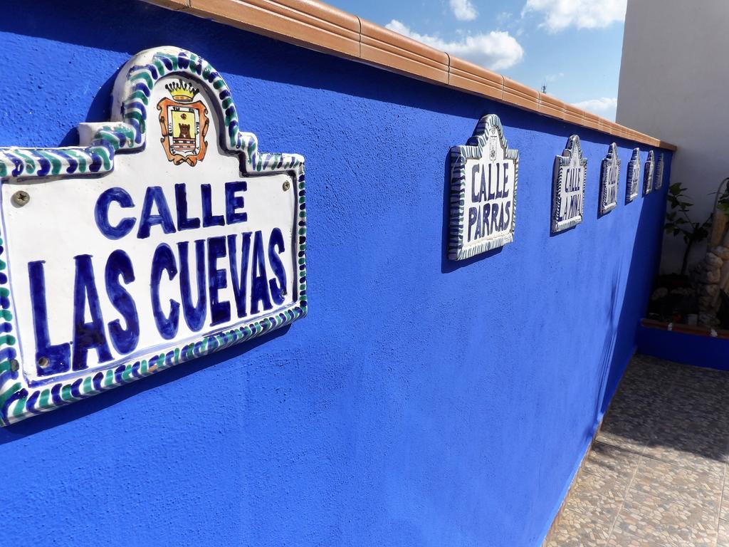 Hospederia Castillo De Alcaudete Guest House ภายนอก รูปภาพ