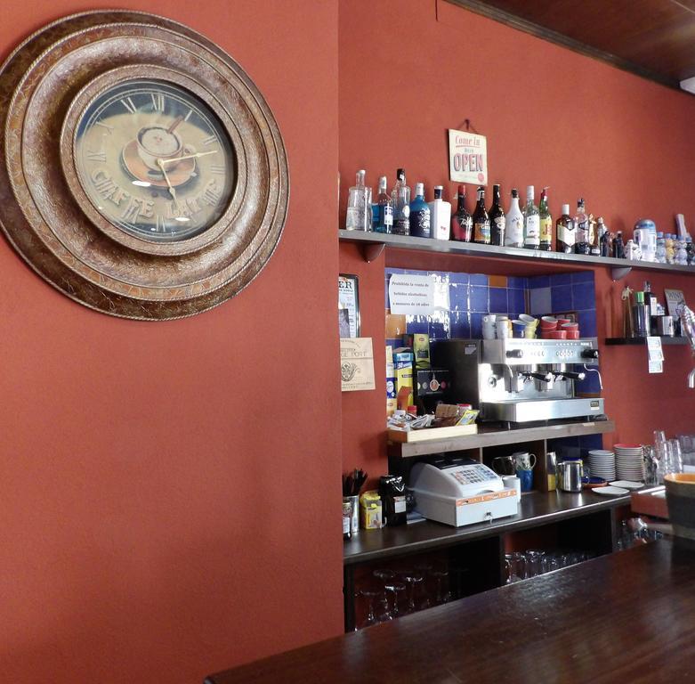 Hospederia Castillo De Alcaudete Guest House ภายนอก รูปภาพ