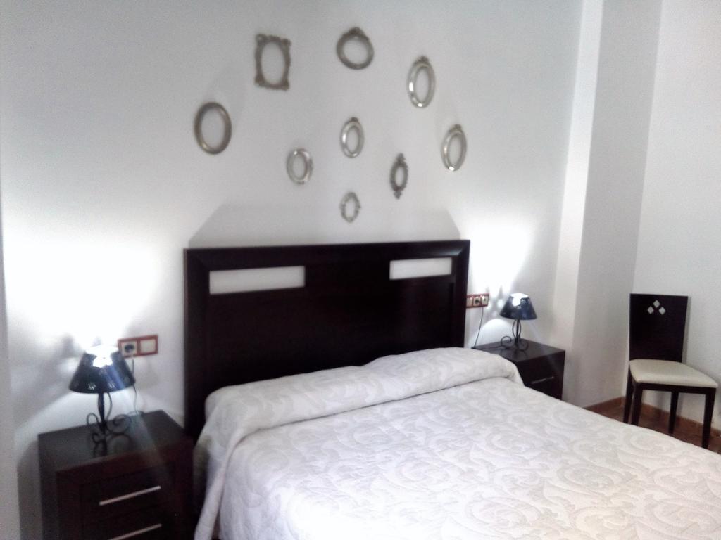 Hospederia Castillo De Alcaudete Guest House ภายนอก รูปภาพ