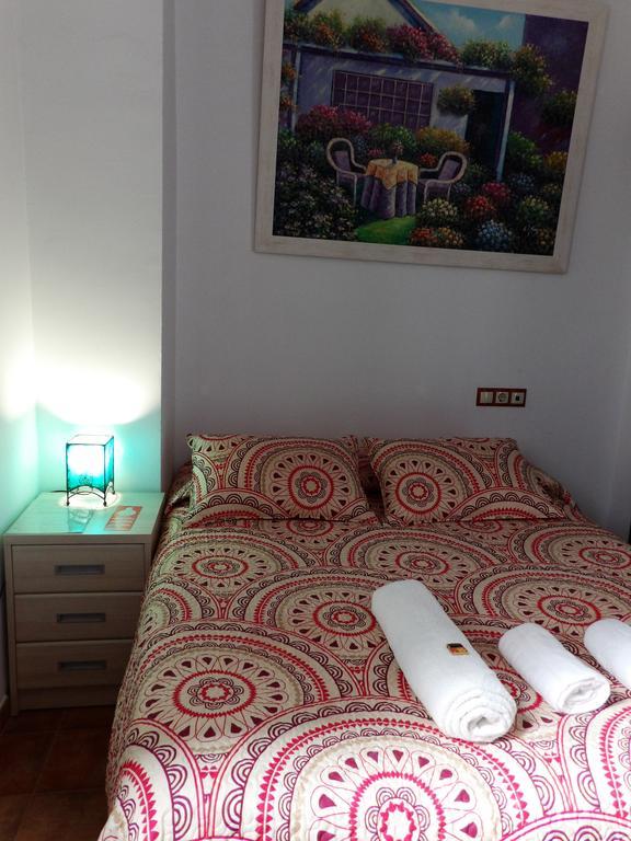 Hospederia Castillo De Alcaudete Guest House ภายนอก รูปภาพ